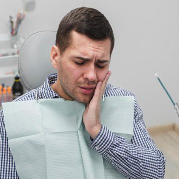 Tooth Split in Half Vertically? Here’s How Dentists Treat It