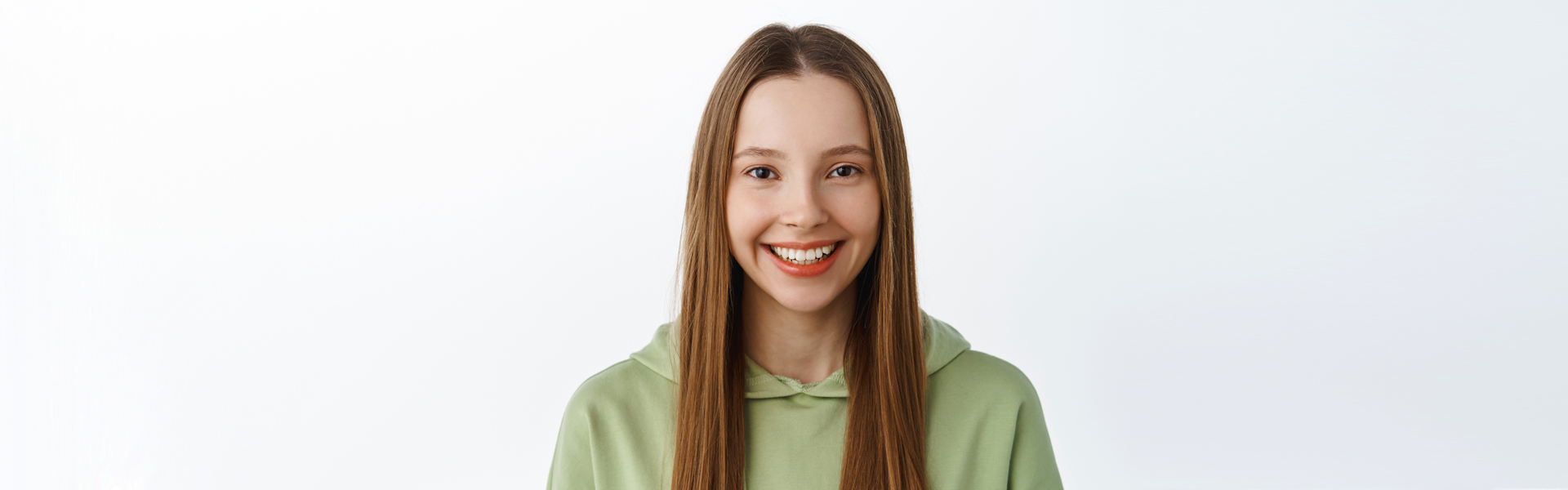 What Causes Yellow Teeth in a Teenager and How to Prevent It